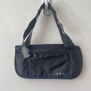 Body Tight Fanny Pack